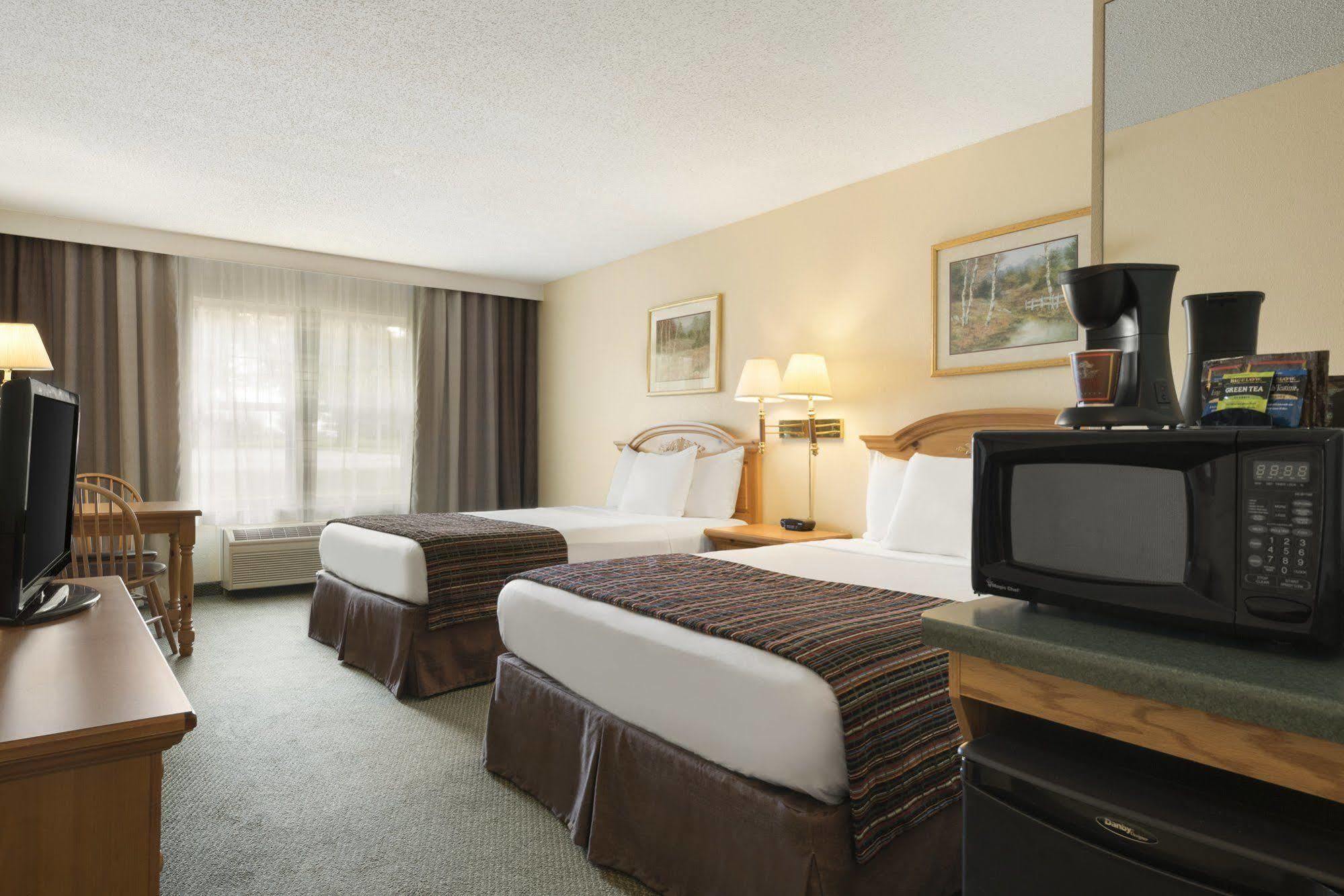 Country Inn & Suites By Radisson, Mason City, Ia Kültér fotó